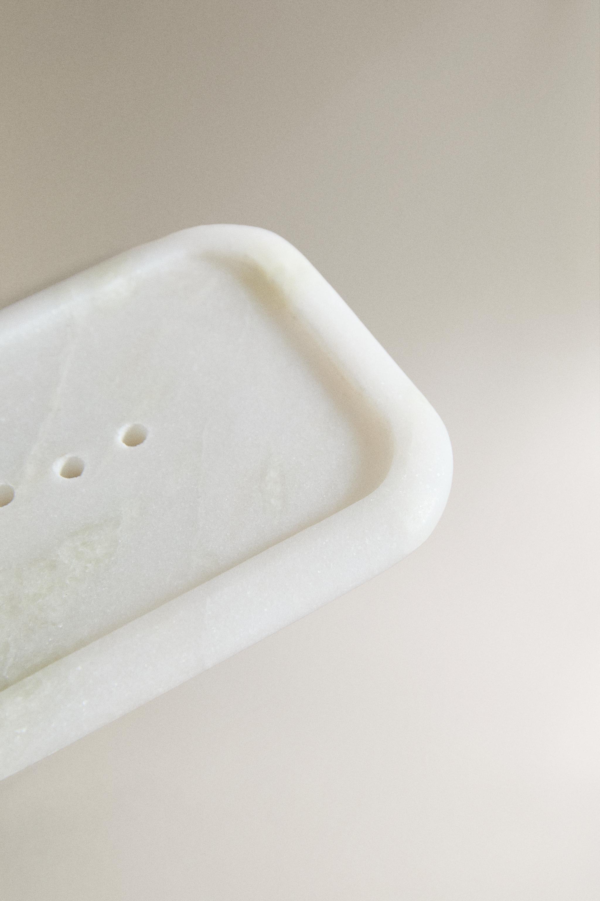 WHITE MARBLE BATHROOM SOAP DISH